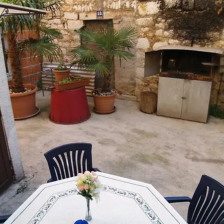 Lägenhet Apartment Nana 1 Šibenik