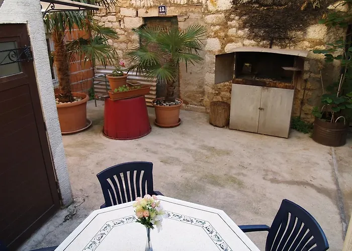 Lägenhet Apartment Nana 1 Šibenik