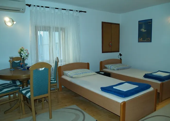 Lägenhet Apartment Nana 1